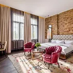 Zoo Hotel